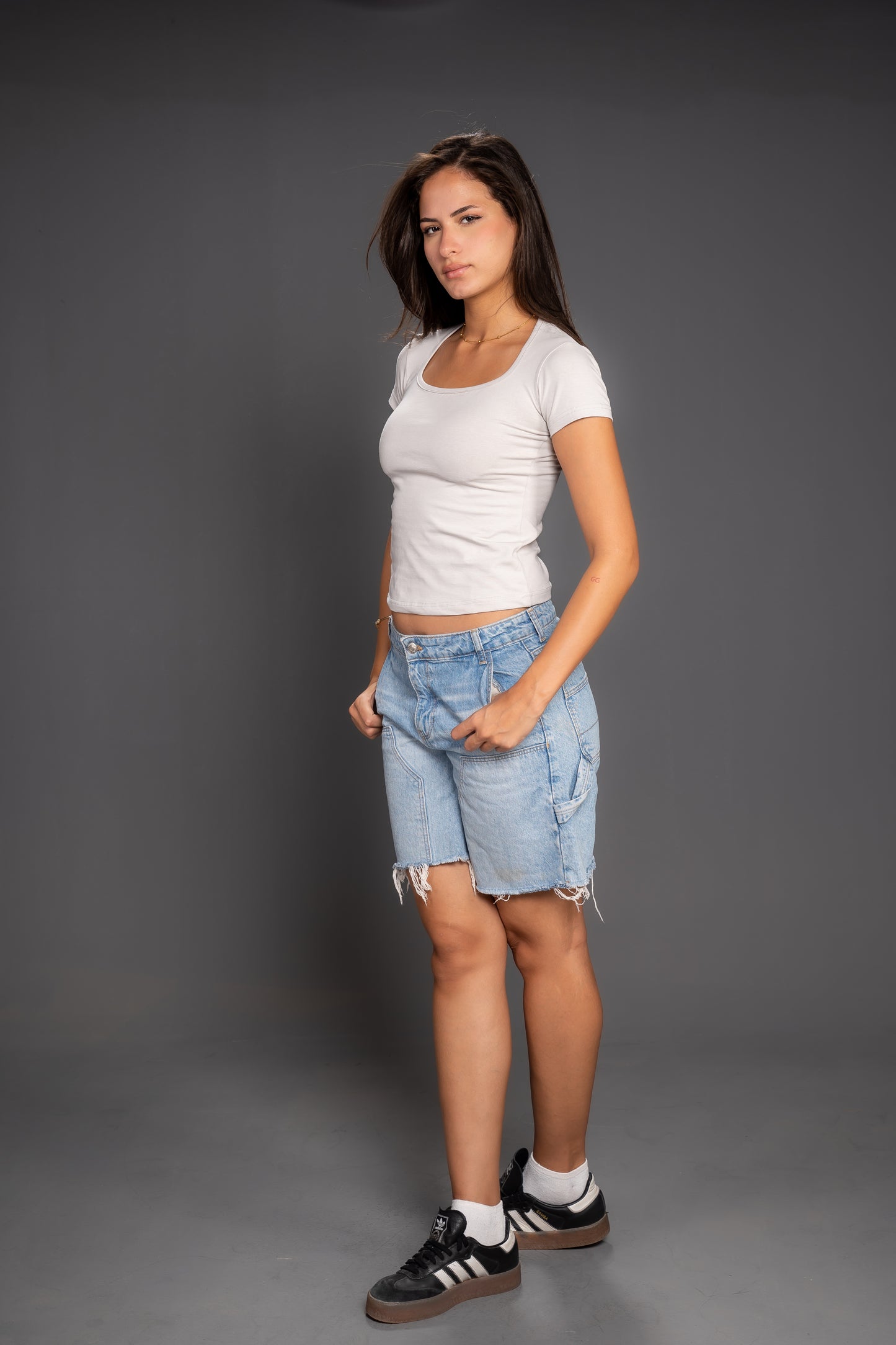 Women’s Cotton Square Neck Short Sleeve Top – Slim Fit Casual Essential