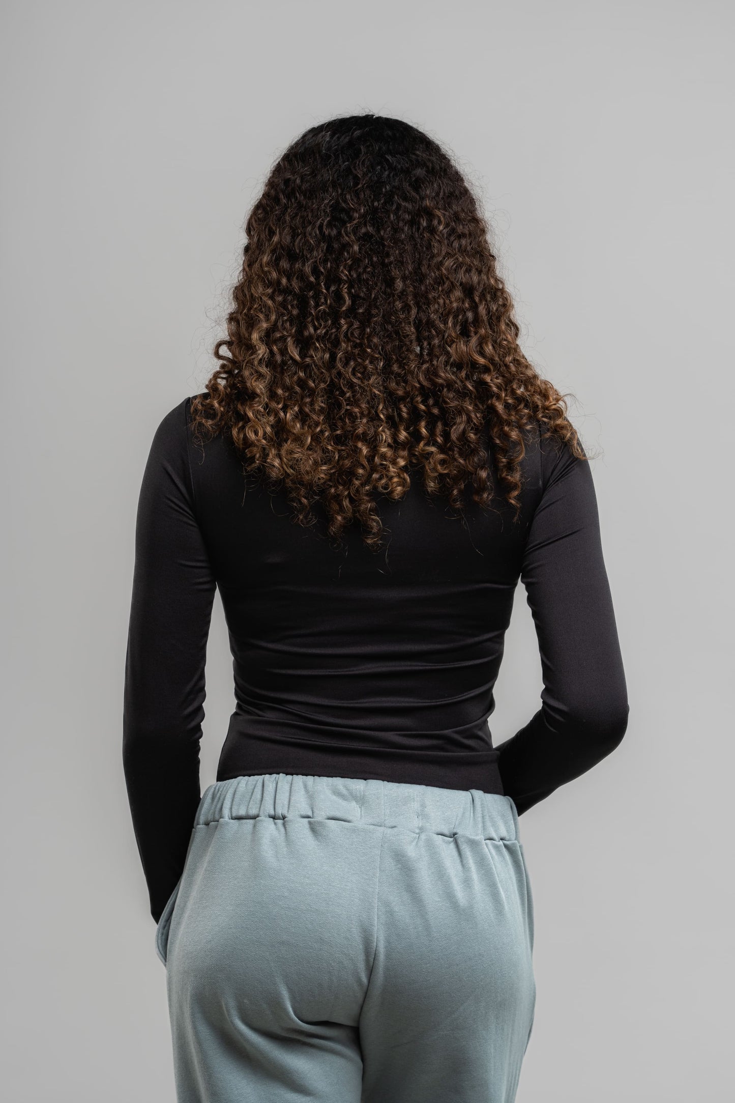 Women’s Long Sleeve Fitted Top – Essential Everyday Wear