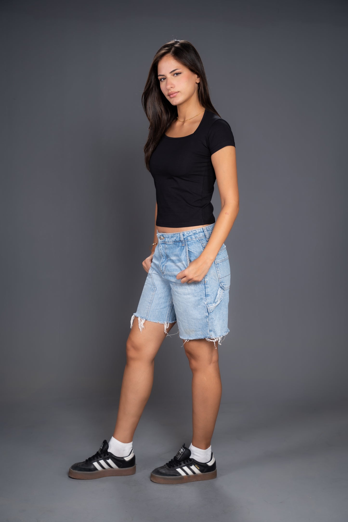 Women’s Cotton Square Neck Short Sleeve Top – Slim Fit Casual Essential