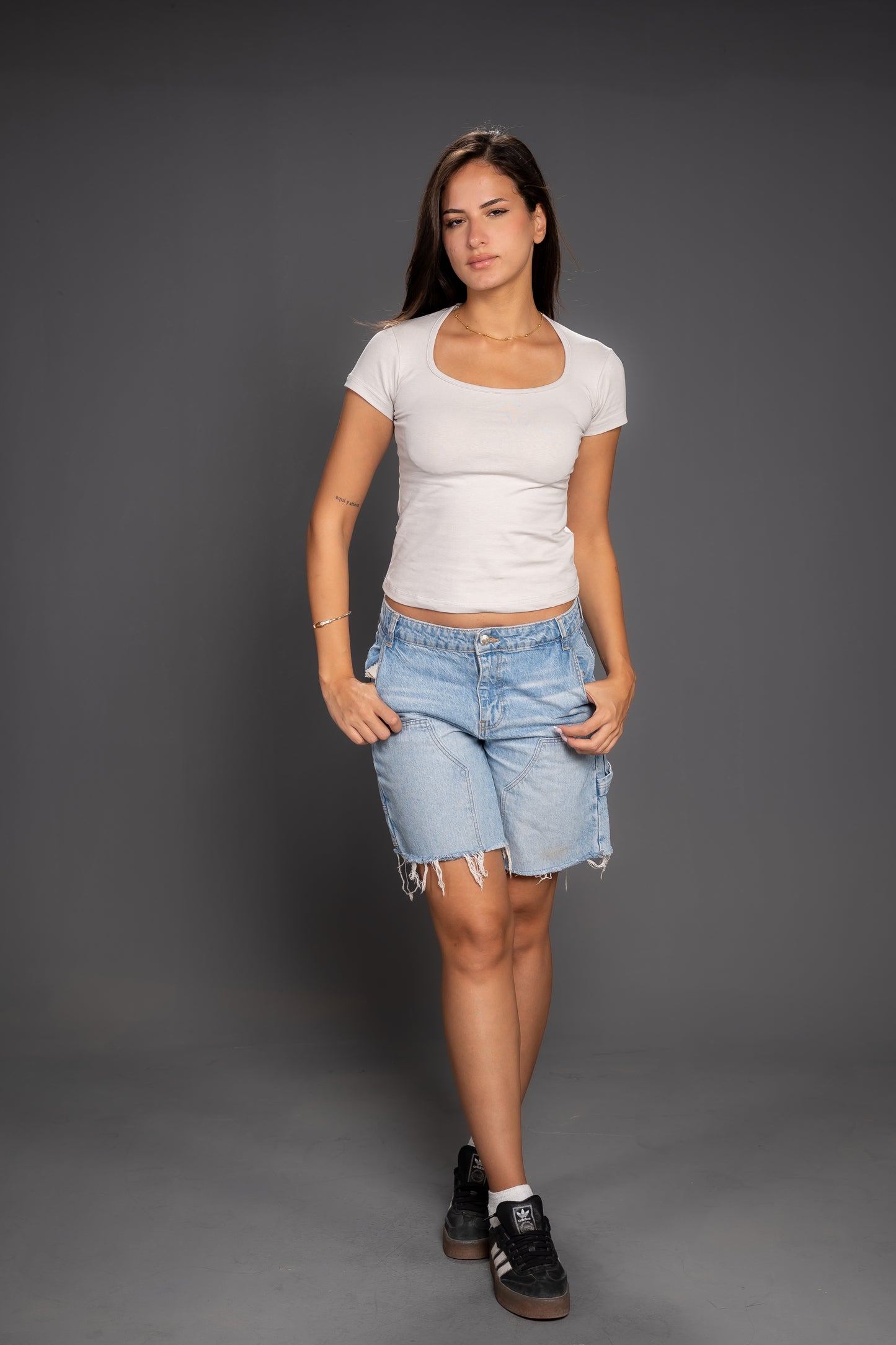 Women’s Cotton Square Neck Short Sleeve Top – Slim Fit Casual Essential