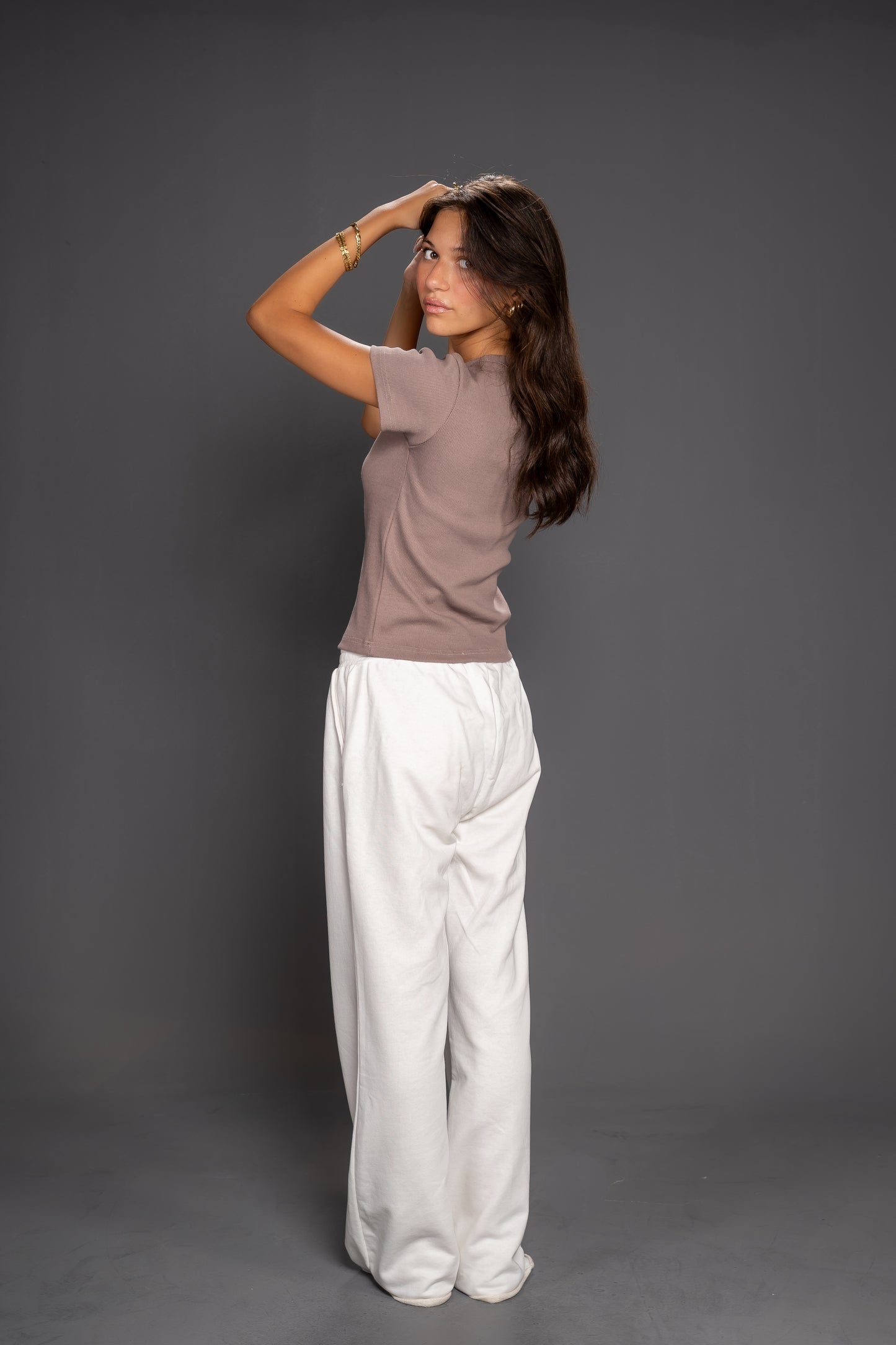 Women’s Ribbed Short Sleeve Crop Top – Slim Fit Casual Essential