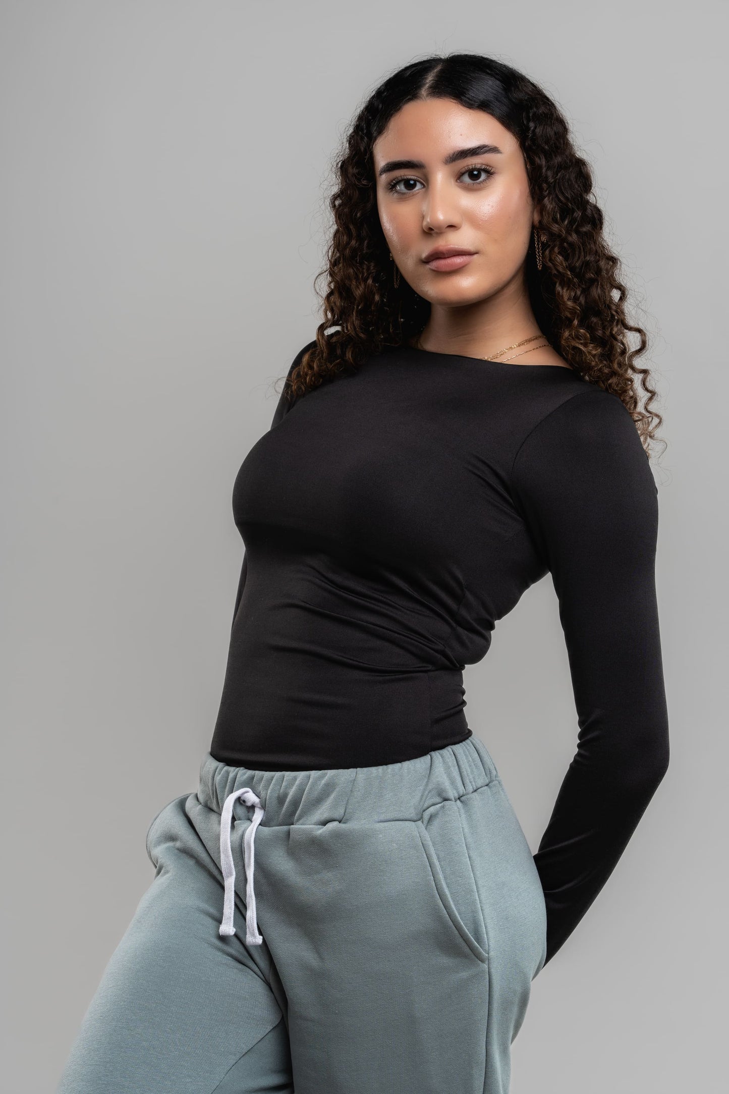 Women’s Long Sleeve Fitted Top – Essential Everyday Wear