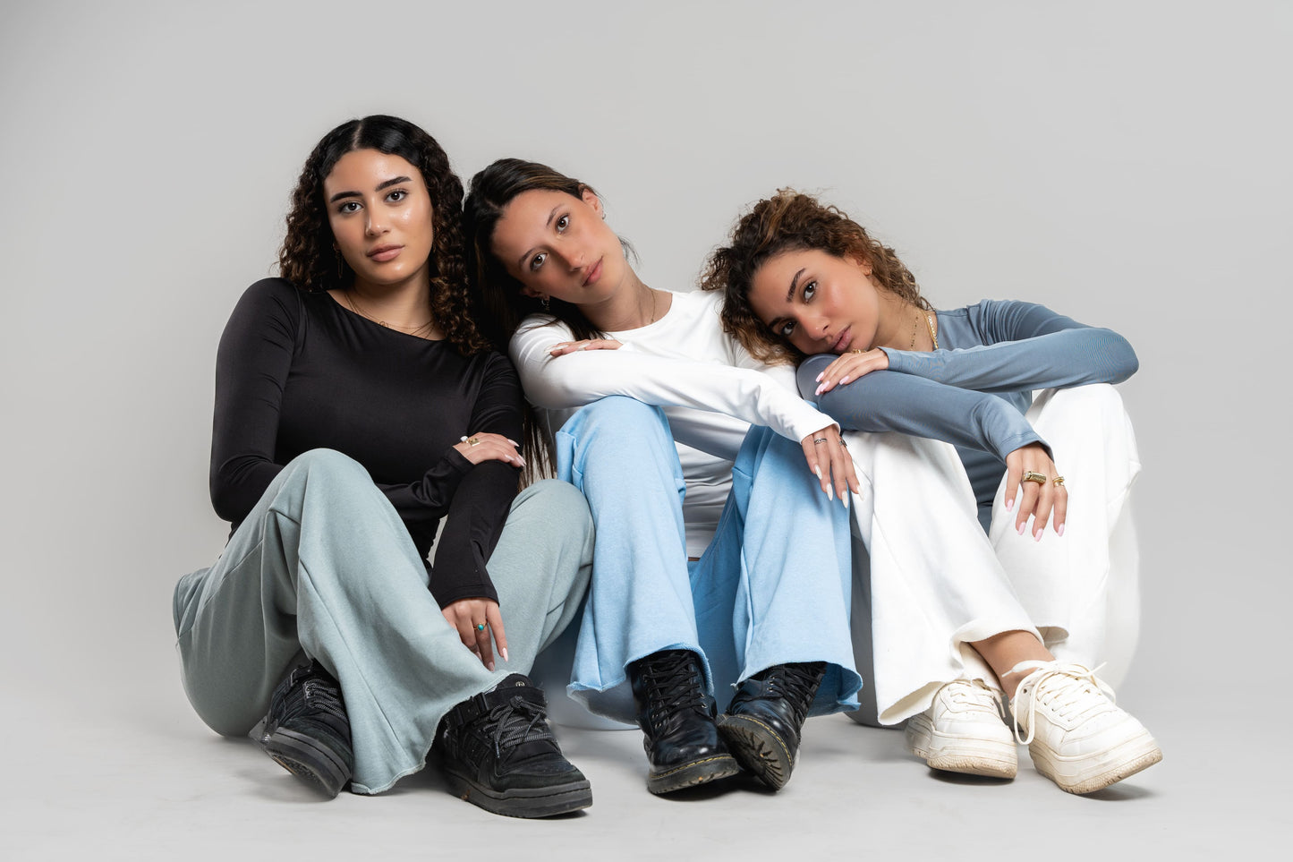 Women’s Long Sleeve Fitted Top – Essential Everyday Wear